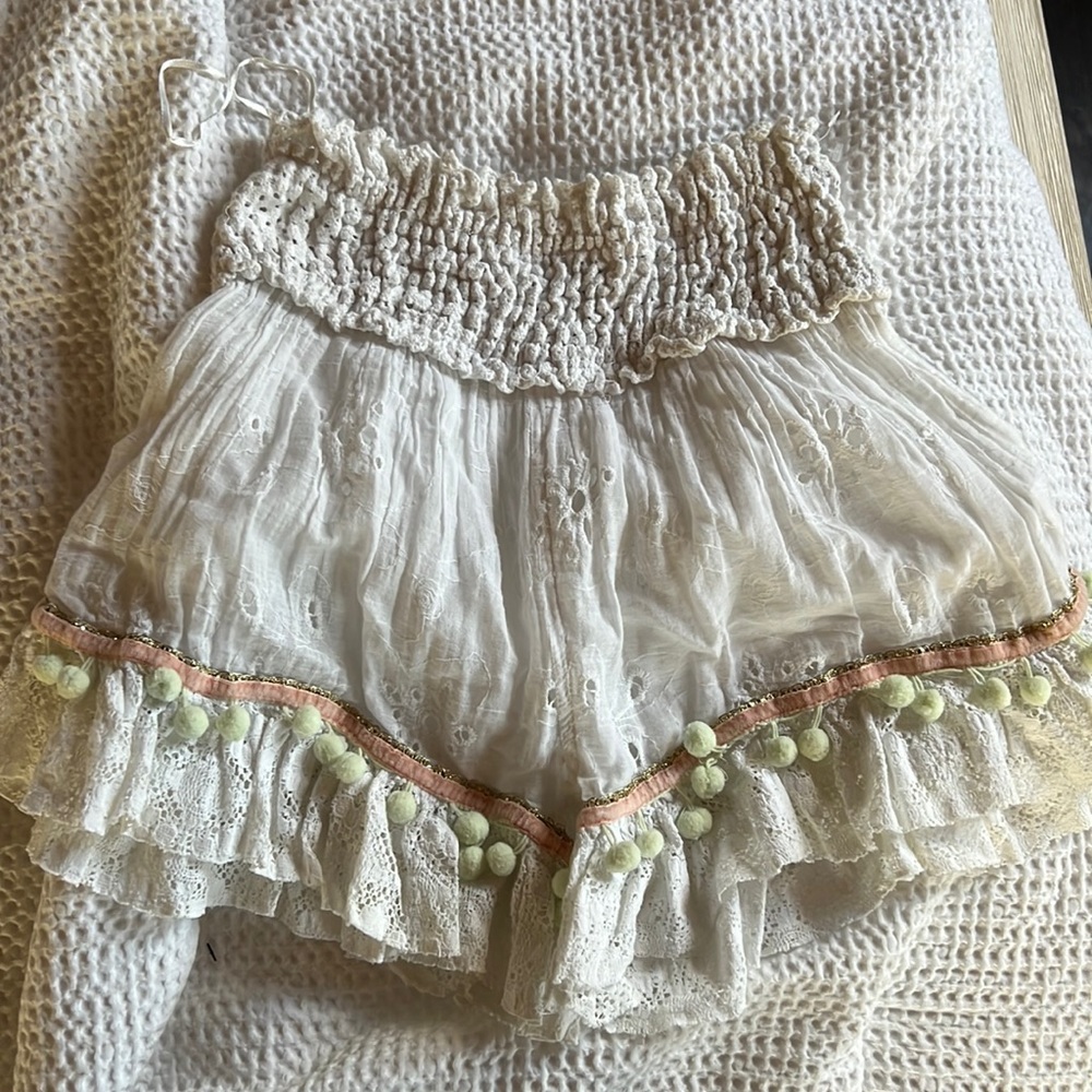 Pompom Shorts